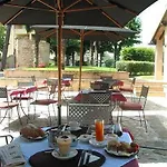 Отель Casa Mancia 3*