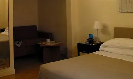 Casa Mancia Hotel 3*